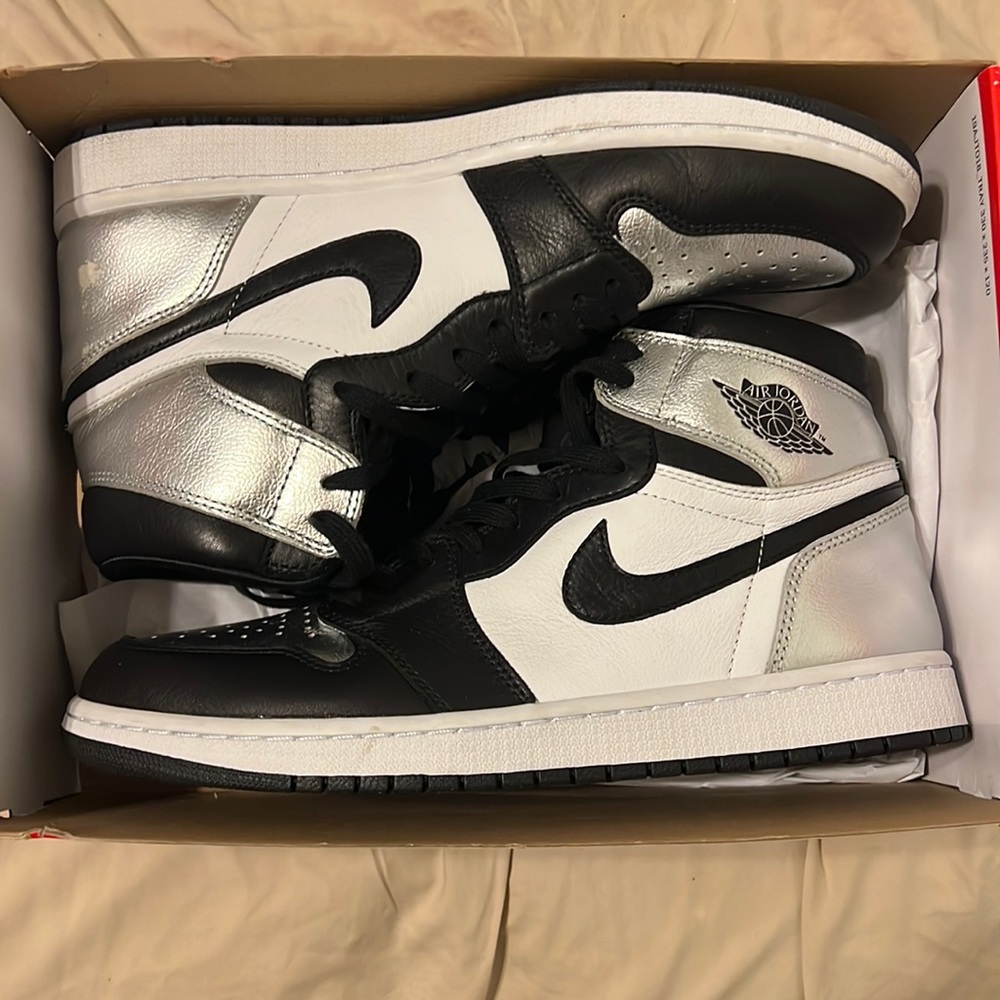 Jordan 1 Silver Toes